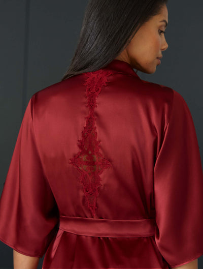 Fleur Of England Gisele Silk Robe back on model