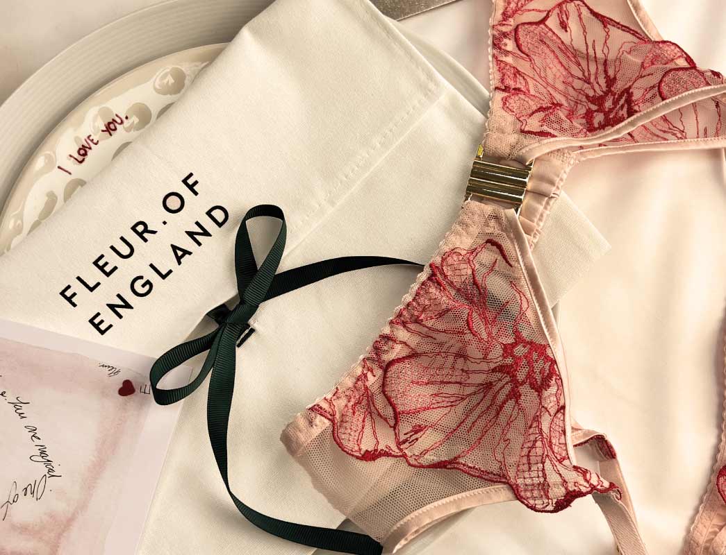 Fleur of England Luxury Lingerie Rosa Suspender Belt and Lingerie Bag and Valentines Card