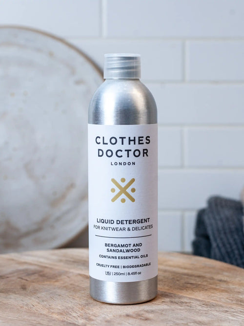 Fleur of England 250ml (up to 16 washes) Clothes Doctor Knitwear & Delicates Detergent – Bergamot & Sandalwood