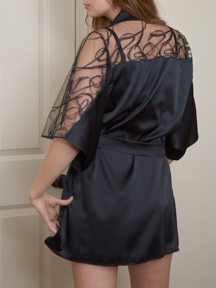 Fridar Silk Robe – Fleur of England
